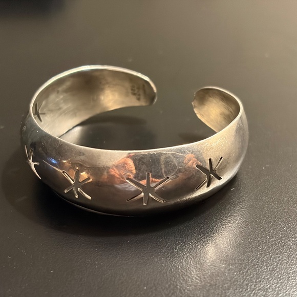 22 grams Solid 925 Sterling silver cuff bangle bracelet - Picture 2 of 2